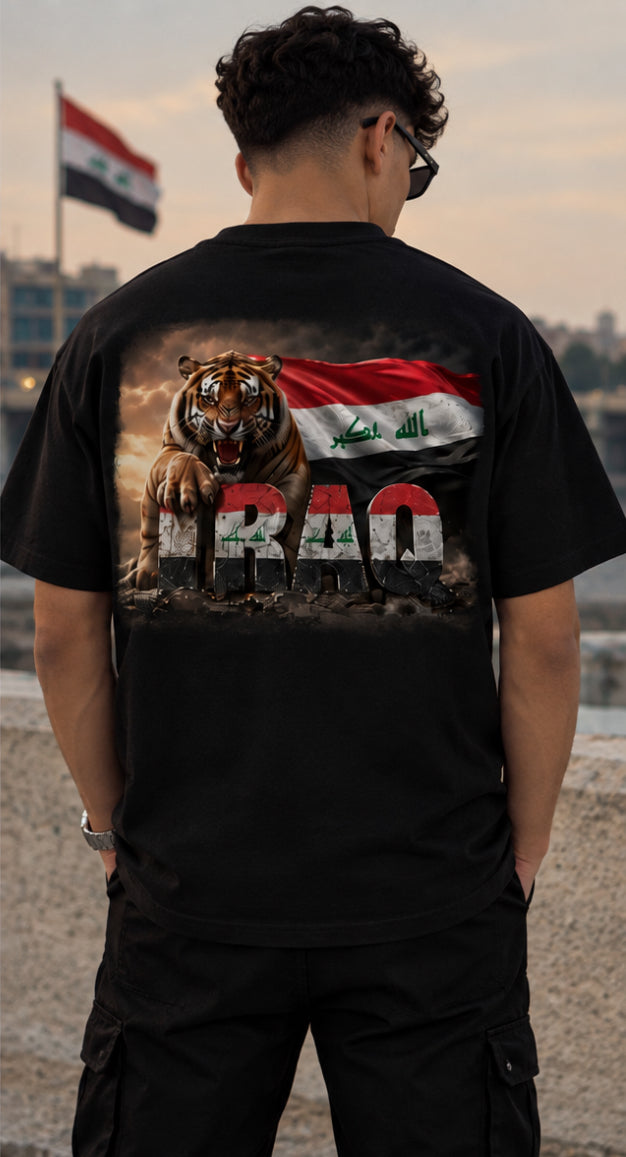 IRAQ LEGACY – Strength in Every Thread T-SHIRT SVÄRT FÄRG